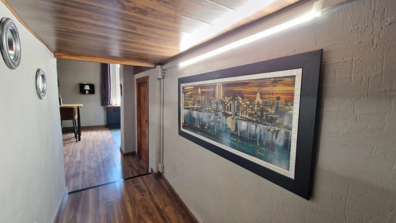 Loft La Catedral De Casa Botes Apartment Cuenca  Luaran gambar